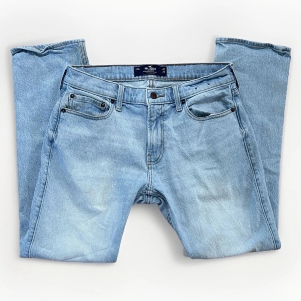 Hollister Men’s Signature Slim Straight Light Wash Jeans W31 L30